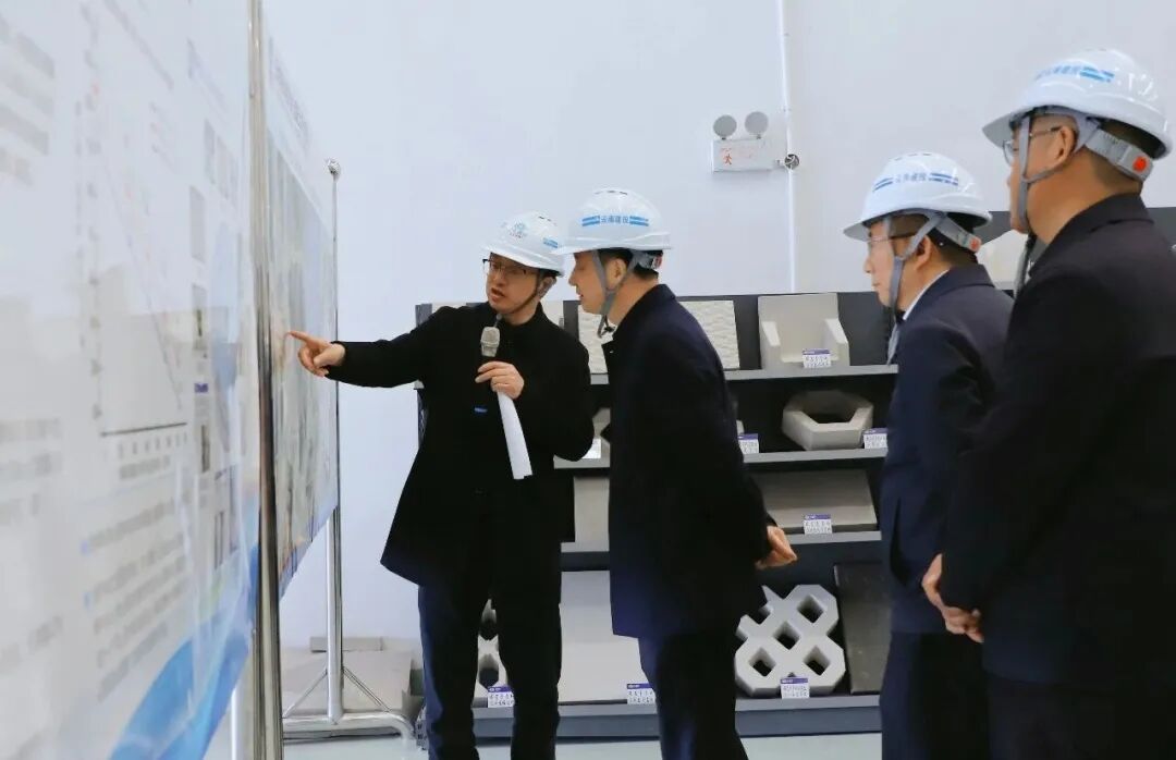 副省長劉勇調研安寧年處理100萬噸磷石膏+100萬噸工業固廢綠色建材產業園項目