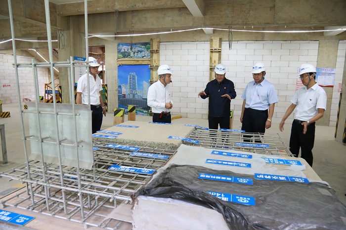 陳文雙調研省質監局項目并講授“不忘初心、牢記使命”主題黨課