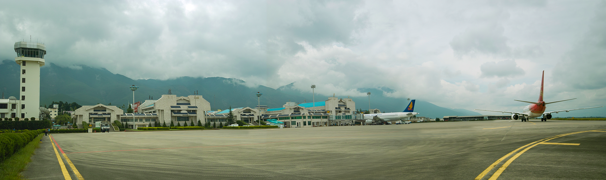 云南麗江機場場道工程