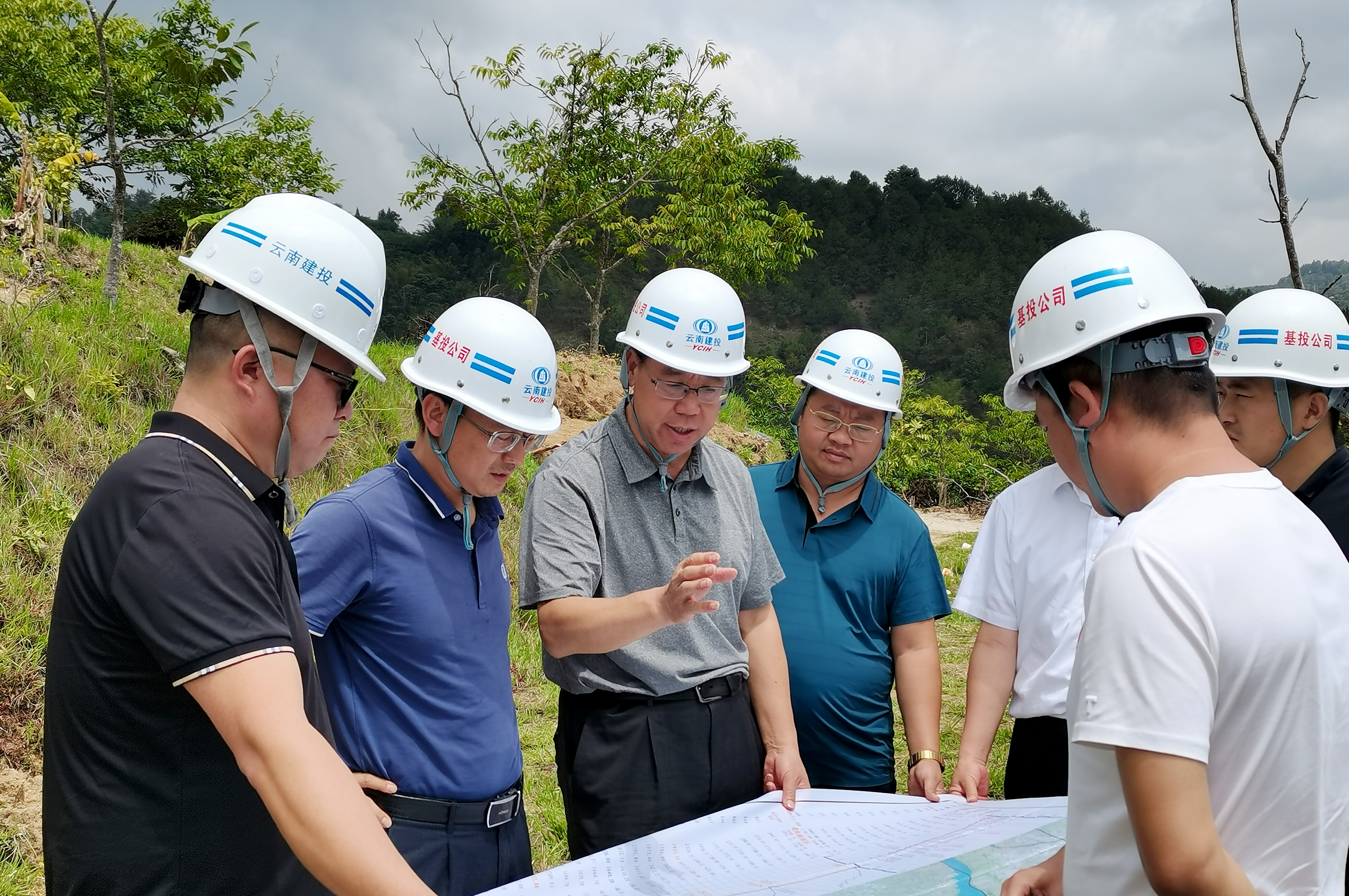 大興調查研究 | 陳文雙調研永昌高速（昌寧段）項目