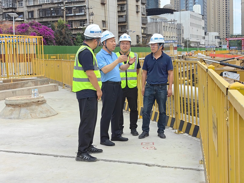 大興調查研究 | 陳祖軍到建投·春城華府項目調研