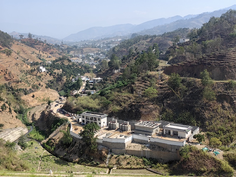 臨滄市政協(xié)副主席、市安全生產(chǎn)監(jiān)督管理局局長(zhǎng)袁清祥調(diào)研云縣農(nóng)村供水保障項(xiàng)目