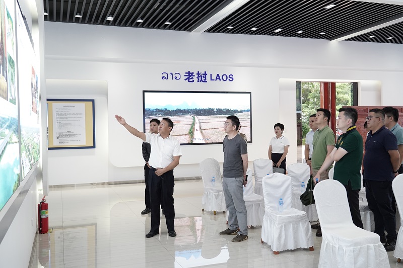 進(jìn)出口銀行云南省分行調(diào)研萬象賽色塔綜合開發(fā)區(qū)