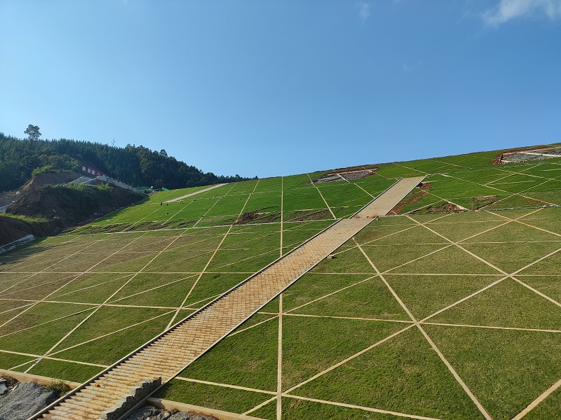 德宏州人大常委會副主任宋雨發調研麻栗壩灌區工程邦外水庫