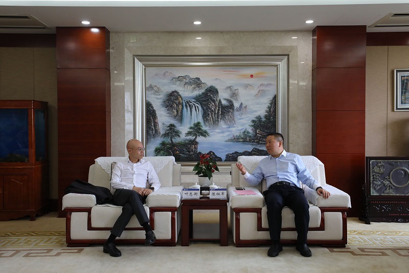 共謀發展新篇 集團與東亞銀行交流座談