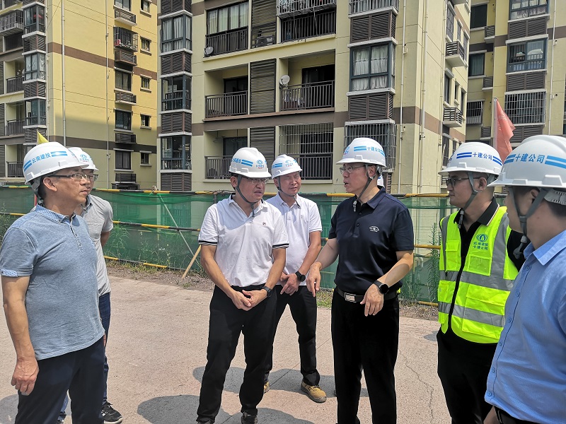 昭通市政協(xié)副主席郝流勇到綏江保障房項(xiàng)目調(diào)研