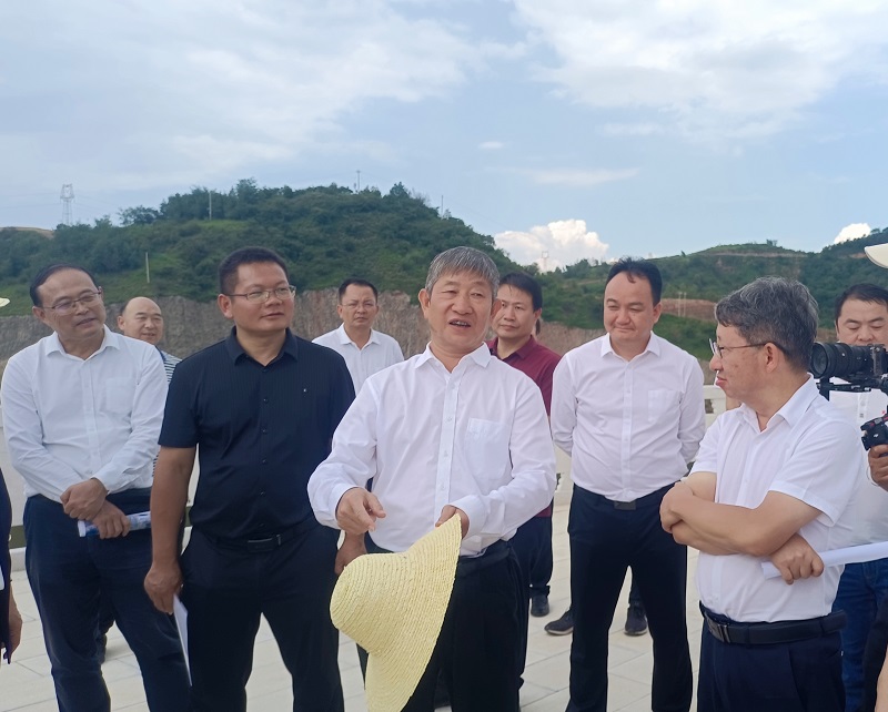 省水利廳黨組書記、廳長胡朝碧調(diào)研車馬碧水庫