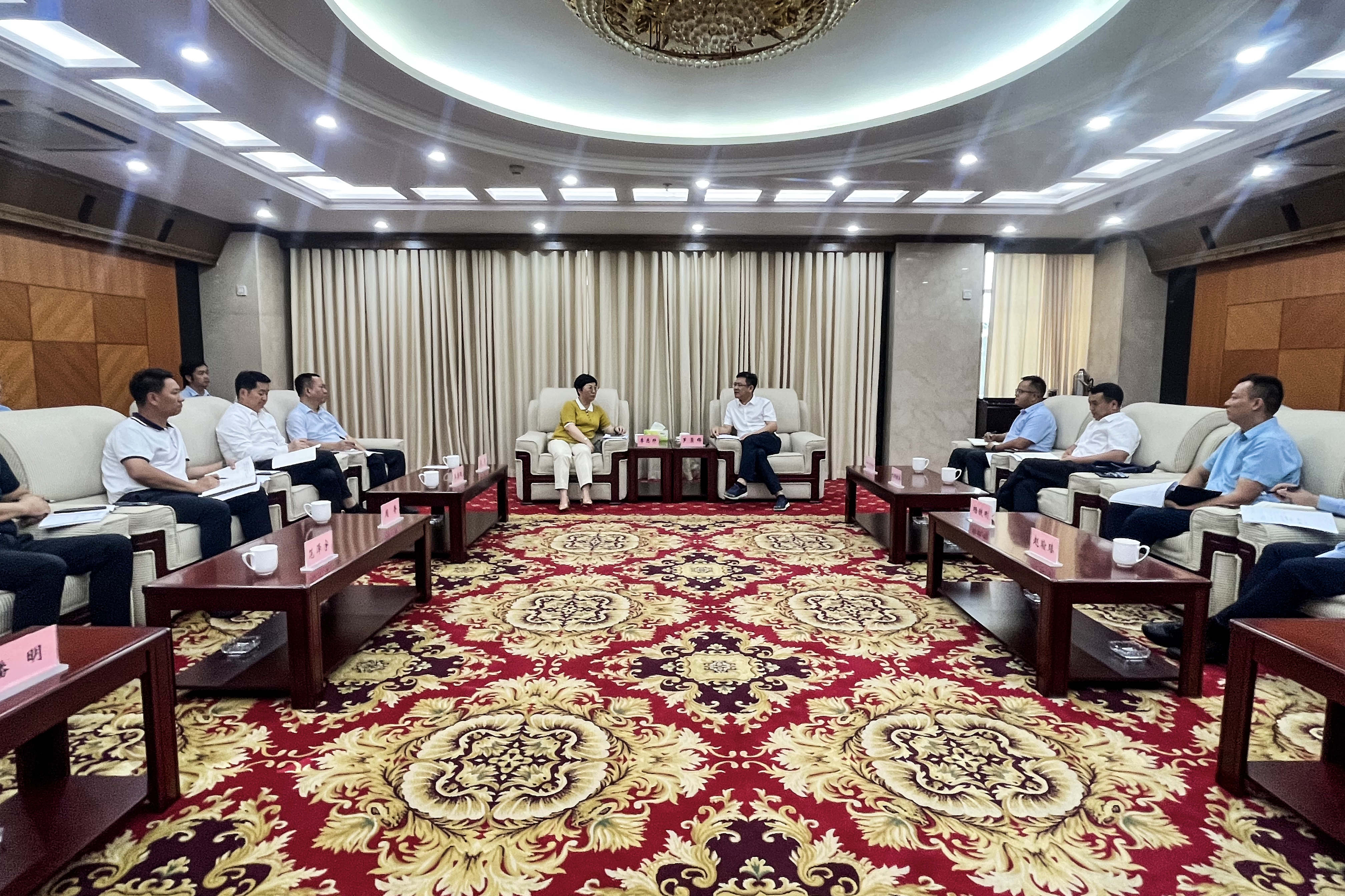 李志琤赴西雙版納州交流座談