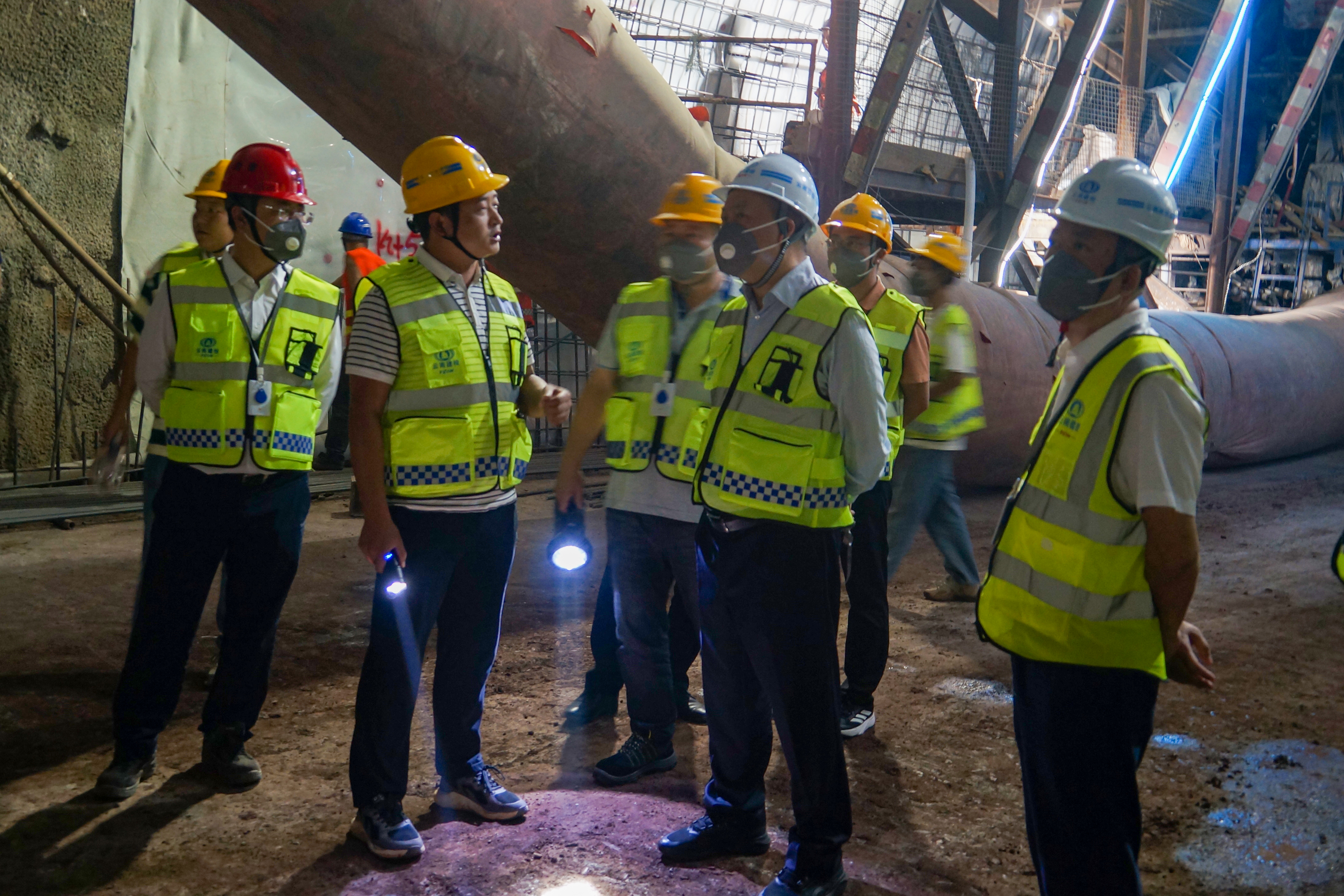 大興調查研究 | 陳祖軍調研集團昭通片區重點項目時強調：將安全生產時時放在心上 牢牢抓在手上