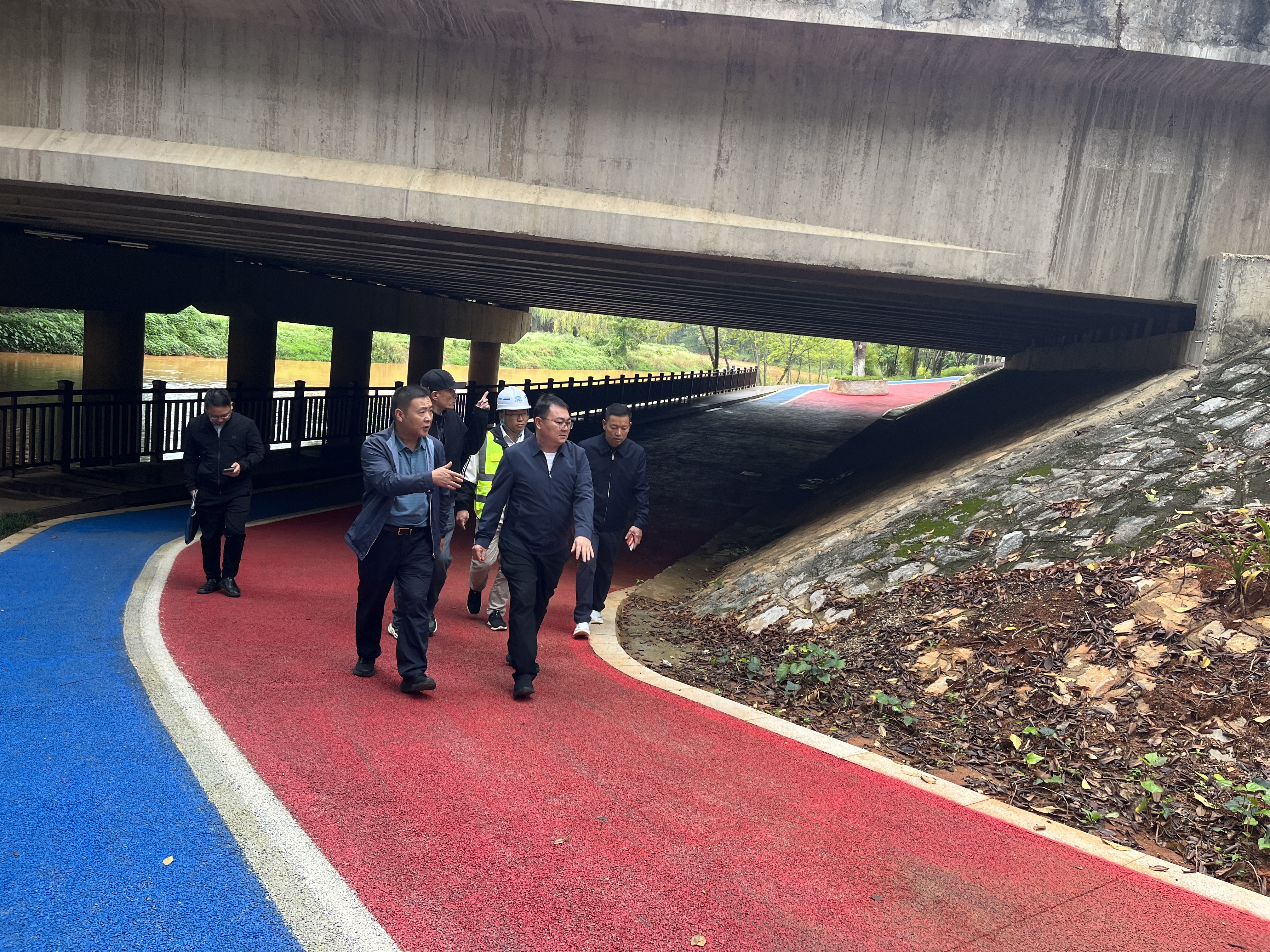 文山州委常委、市委書記蔣俊調(diào)研盤龍河流域生態(tài)環(huán)境綜合治理（試驗(yàn)段）項(xiàng)目