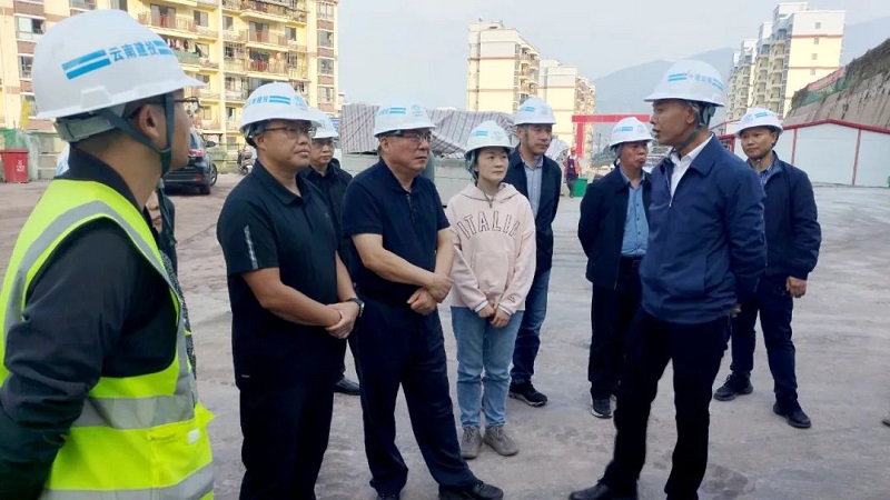 昭通市人大常委會黨組書記、主任王斌調研綏江縣保障房項目和工業產業園區項目