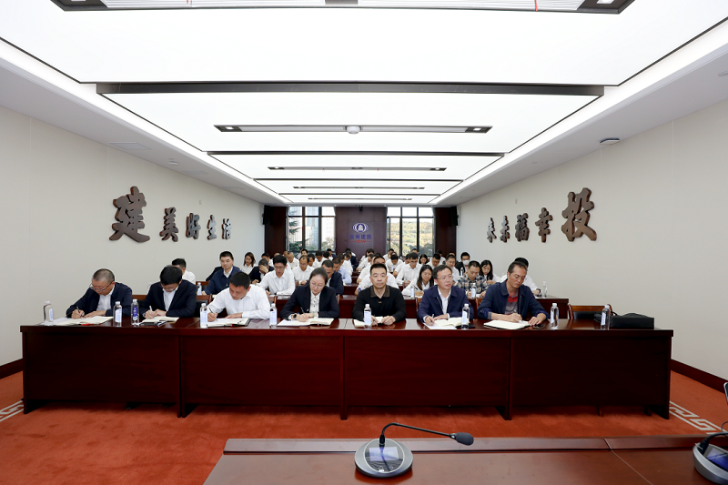 省住建廳黨組成員、副廳長阿蘇務千到集團宣講云南省住建領域重大事故隱患專項排查整治2023行動