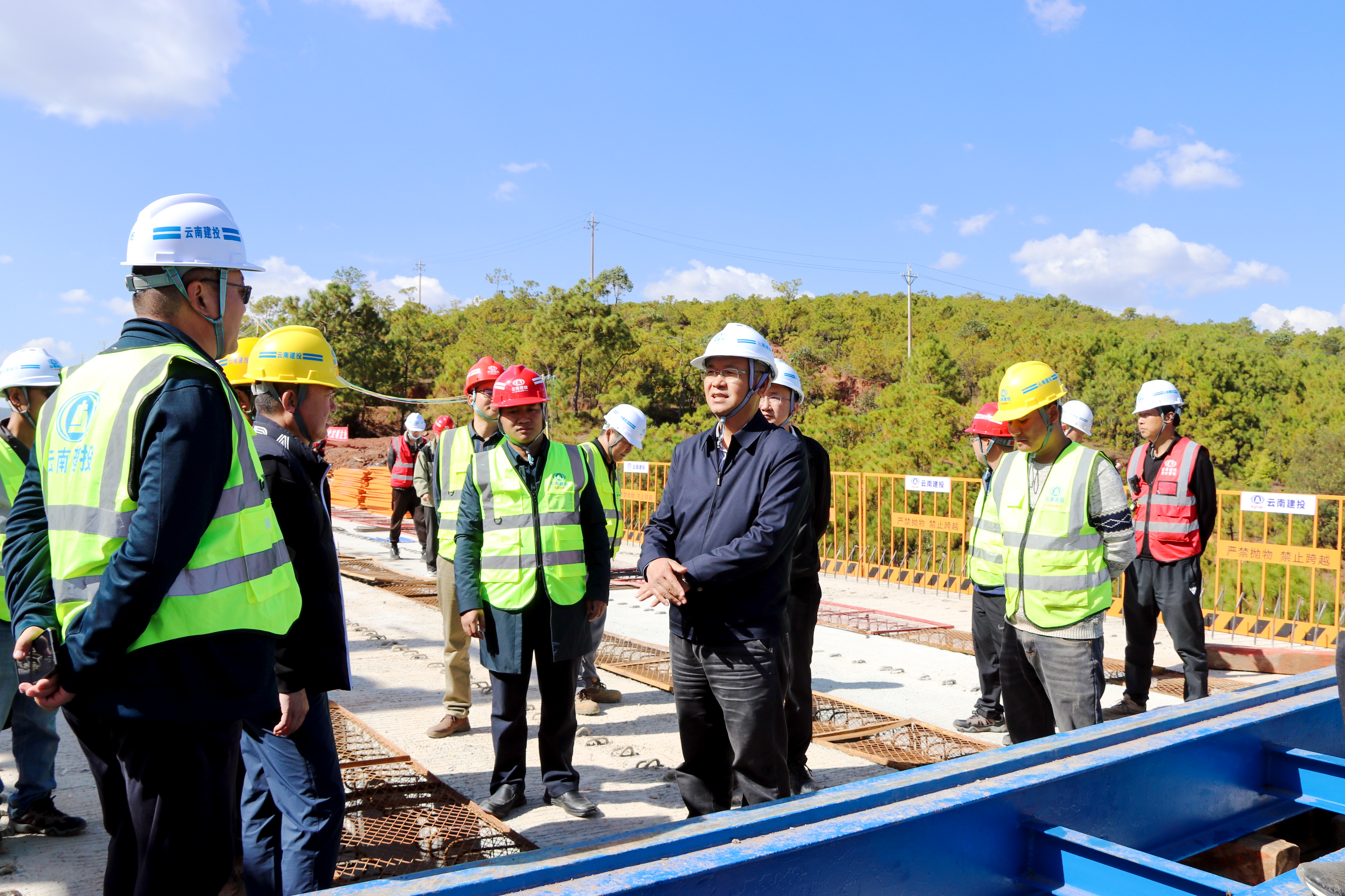 大干50天 | 楊國文調研昆明市三環閉合、楚雄市東南繞城高速項目