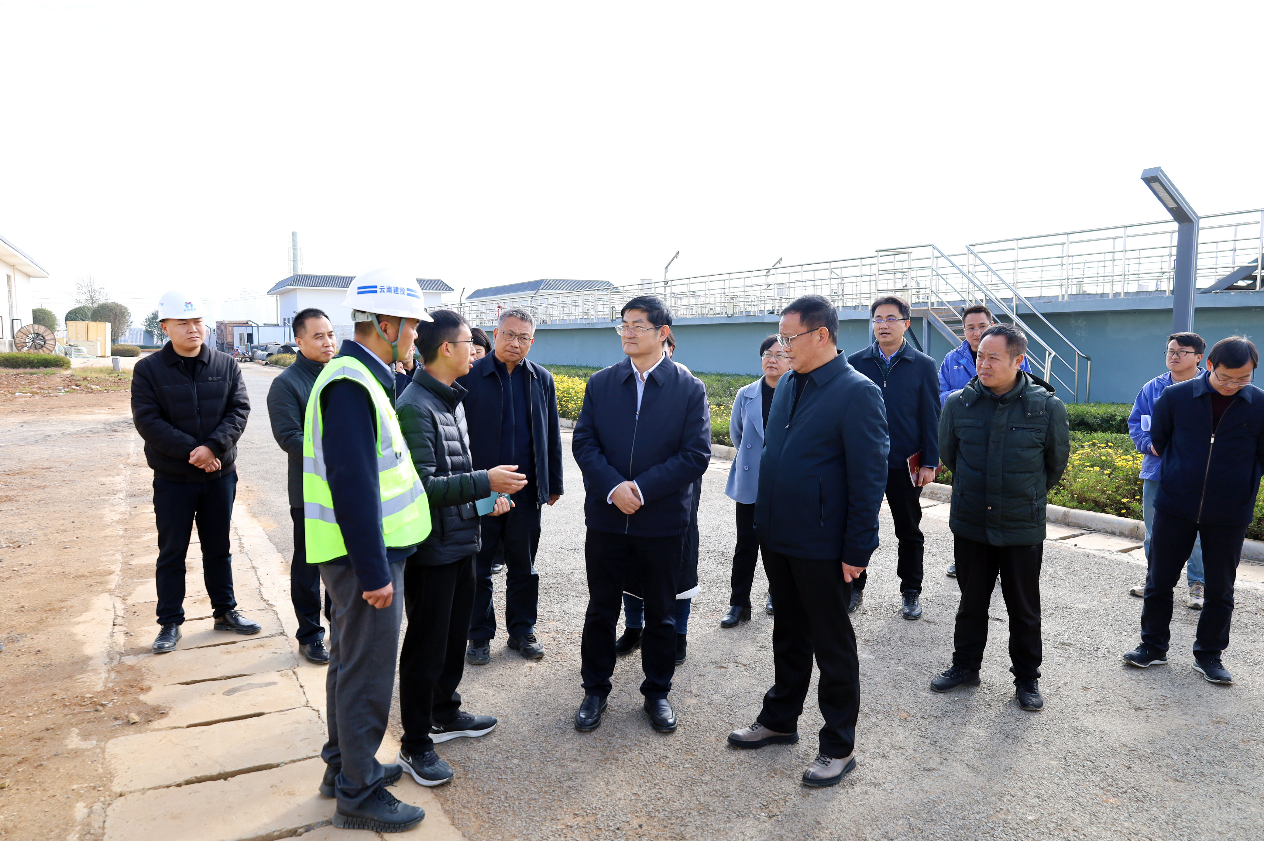 省住建廳黨組書記、廳長尹勇調研昭通市第二污水處理廠項目