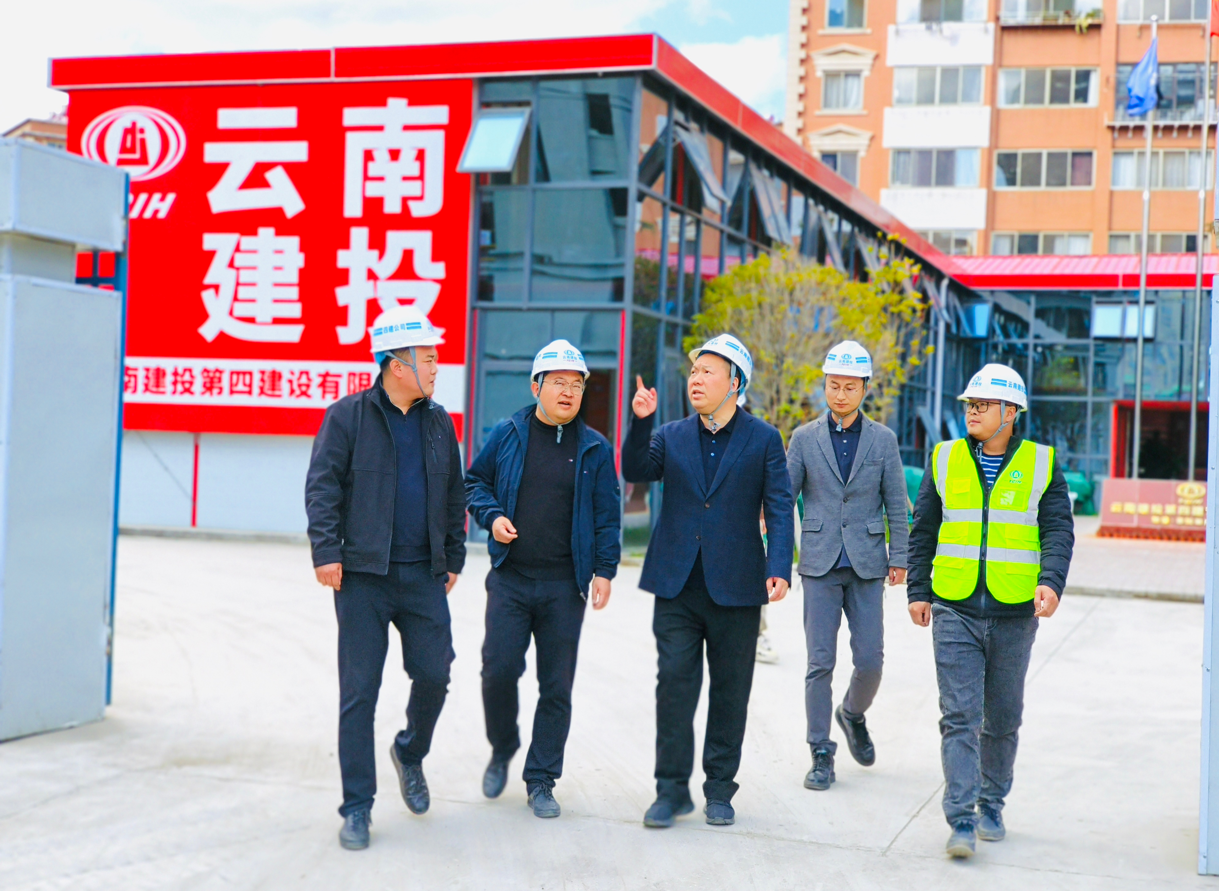 大興調查研究丨陳祖軍調研春城華府項目 向廣大干部職工致以新年祝福