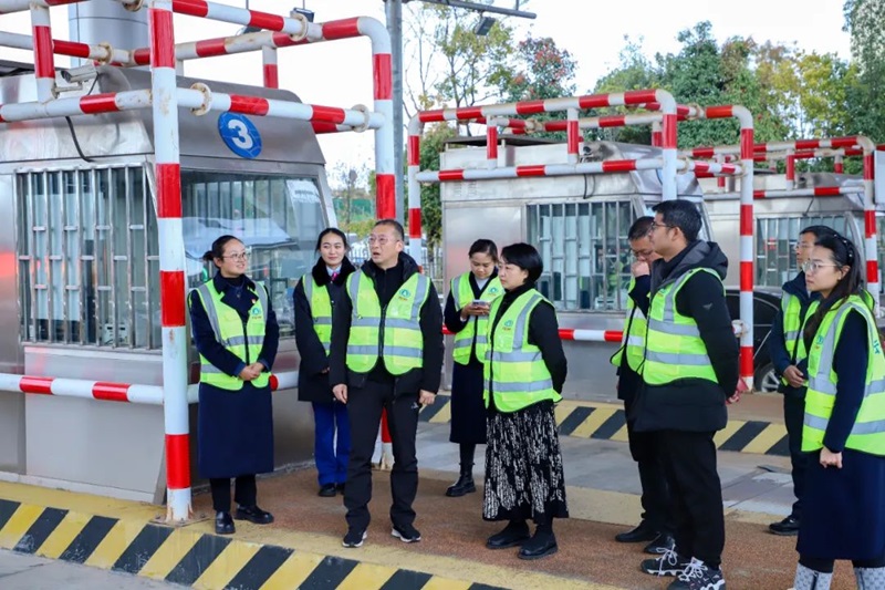 大興調查研究丨陳宙翔調研呈澄高速