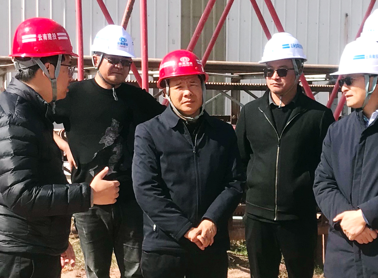 怒江州委常委、常務副州長楊永鑄調研云蘭高速項目
