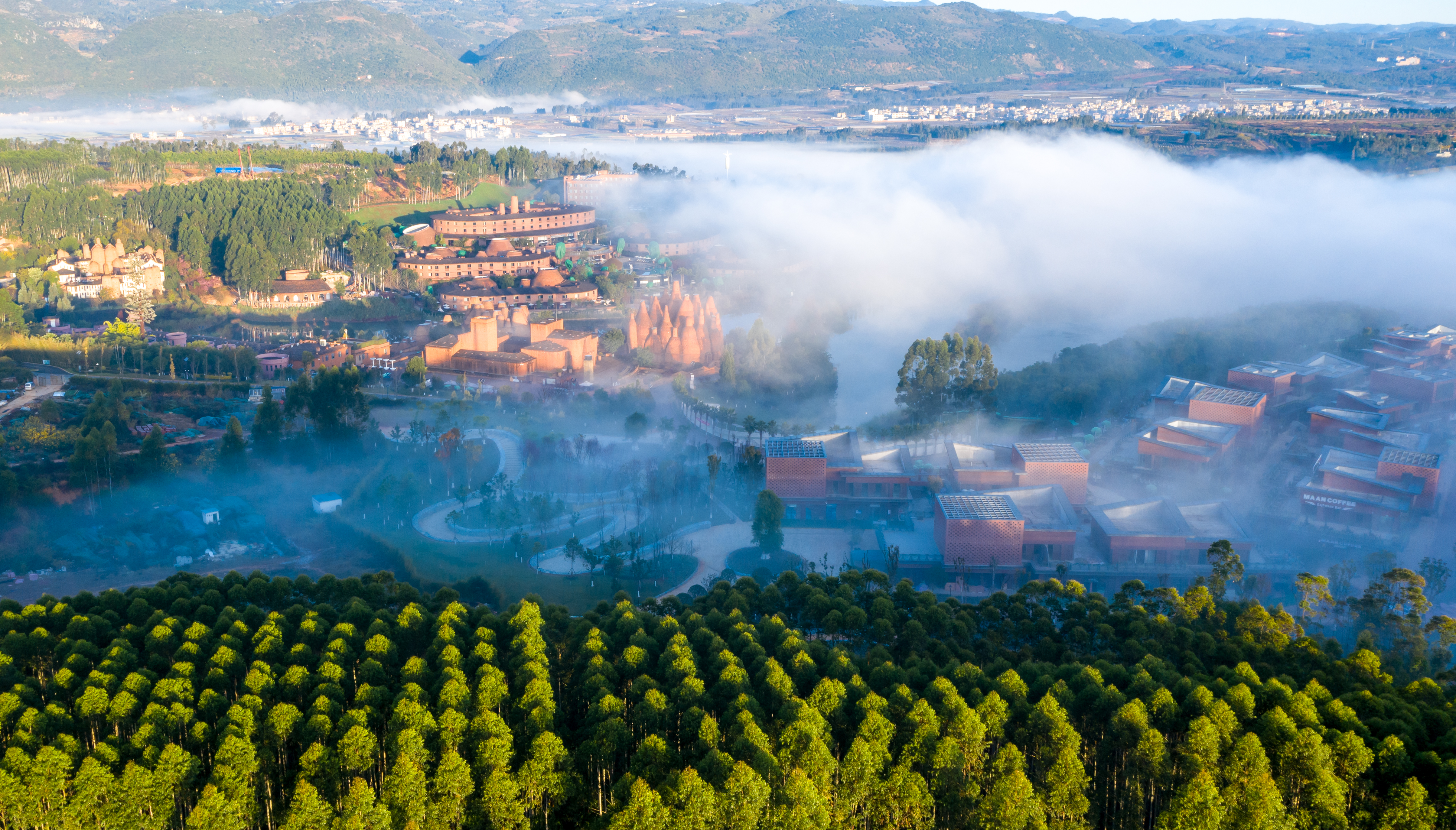 彌勒東風韻國際旅游康養度假區