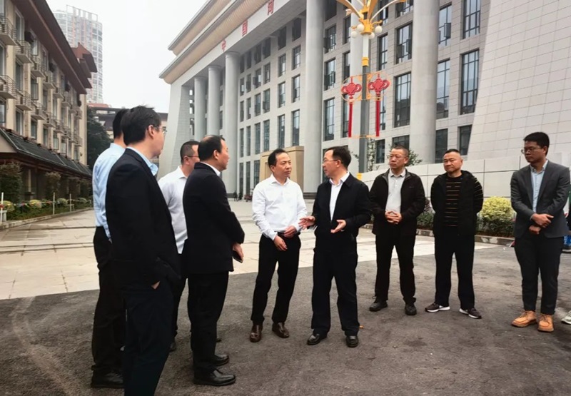 劉金榮調研河口南溪河聯檢大樓項目