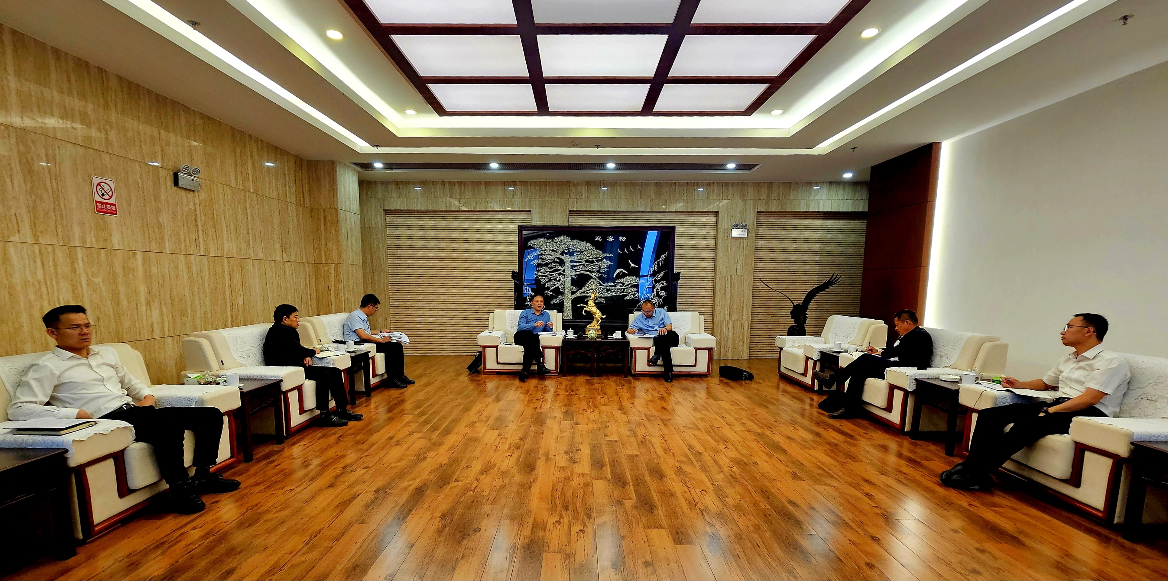 王永強赴臨滄市交流座談