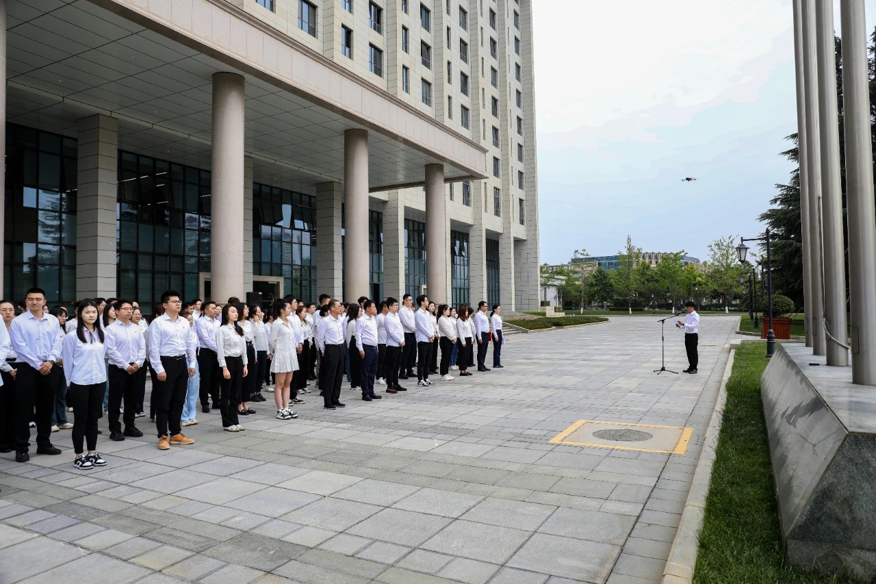 集團團委組織開展五四青年節主題團日活動