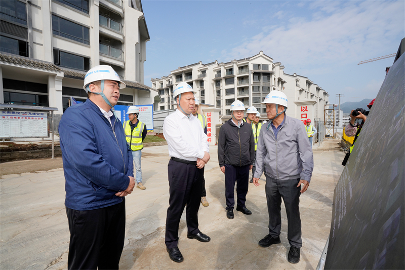 陳祖軍調研九公司騰沖項目時強調：堅定信心 展現新作為 奮力開創發展新局面