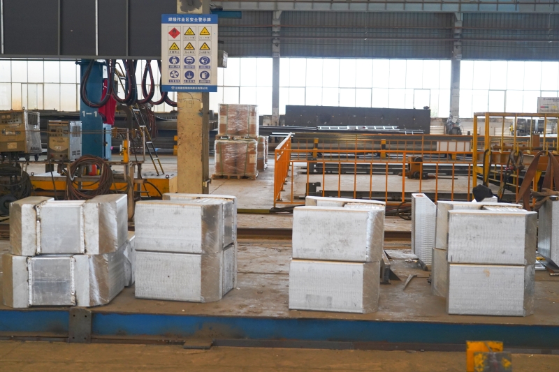 鋼構(gòu)公司楊林總廠突破了有色金屬（鋁）焊接技術(shù)