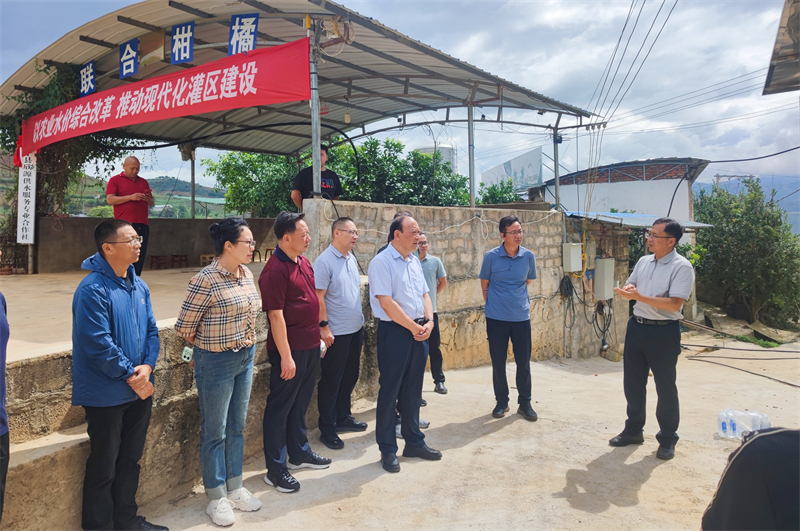 保山市政協(xié)黨組書記、主席朱宏春調(diào)研保山壩灌區(qū)工程