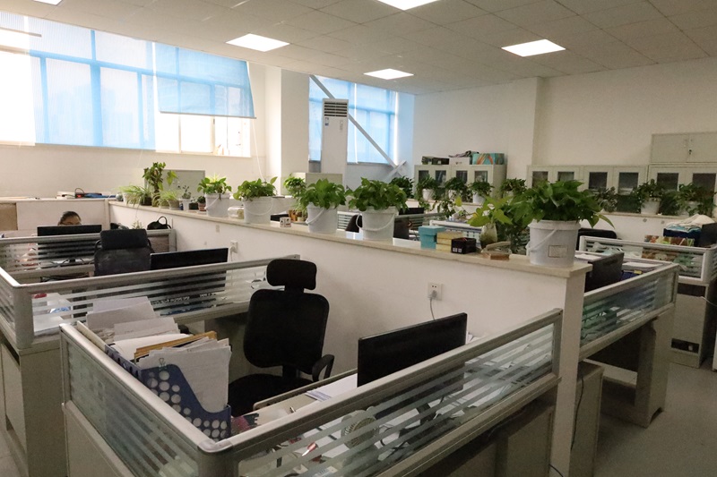 建科院開展辦公環(huán)境亮化提升行動