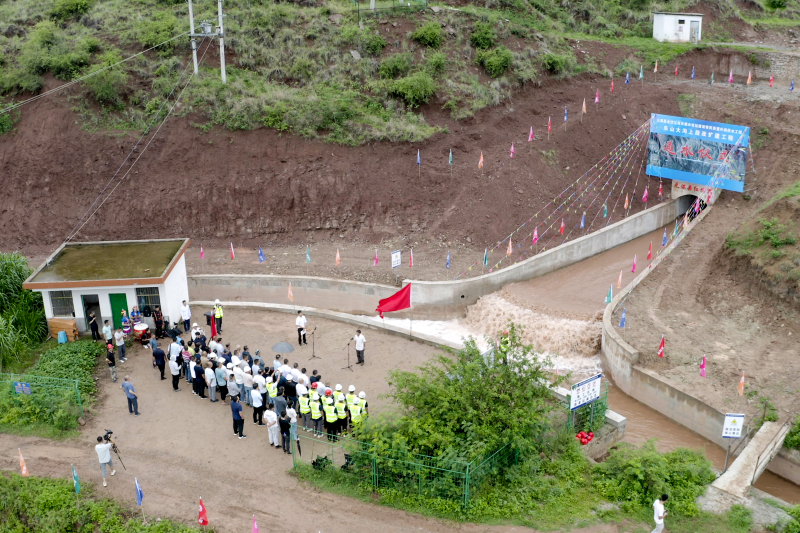 元謀縣東山大溝上段改擴建工程順利通水
