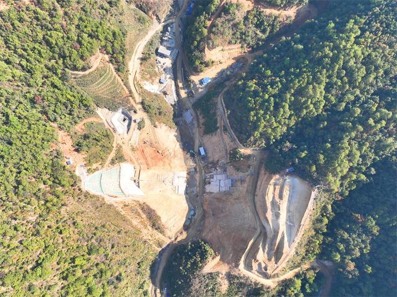 貴州省水利廳副廳長喻興鑄考察保山壩灌區(qū)工程