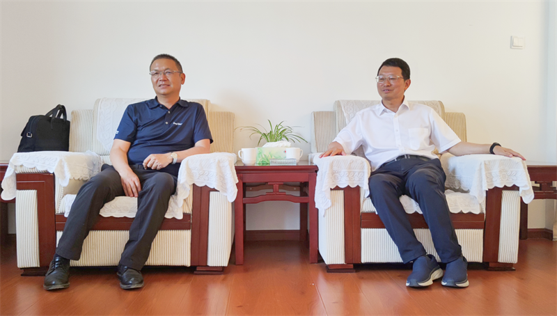 楊國文赴楚雄州交流座談