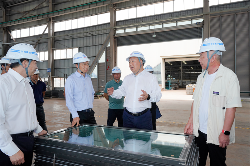陳祖軍調研建材科技公司時強調：以深化改革促進高質量發展