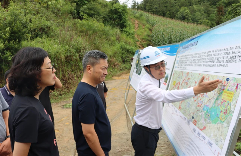 文山州副州長李松濤調研河馬高速項目