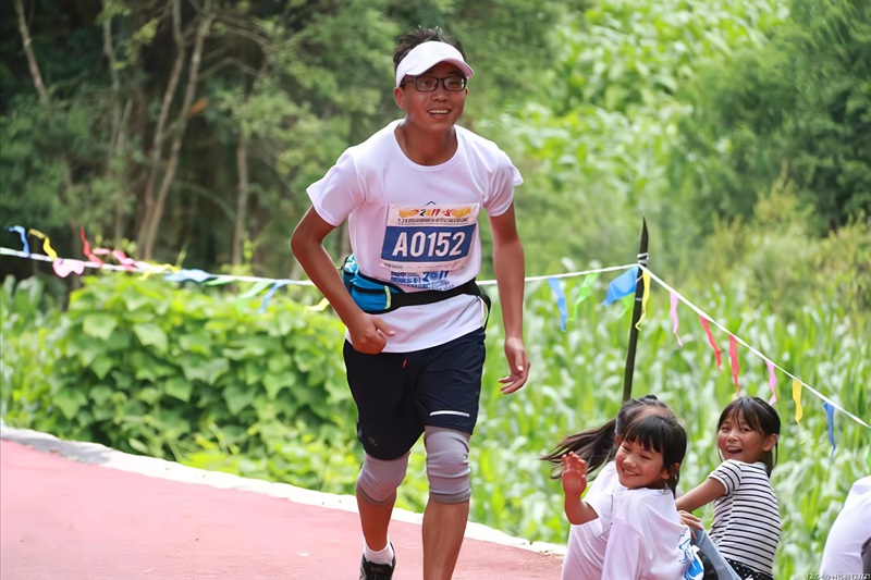 城鄉(xiāng)投公司職工羅祥航獲評(píng)全國職工健康達(dá)人