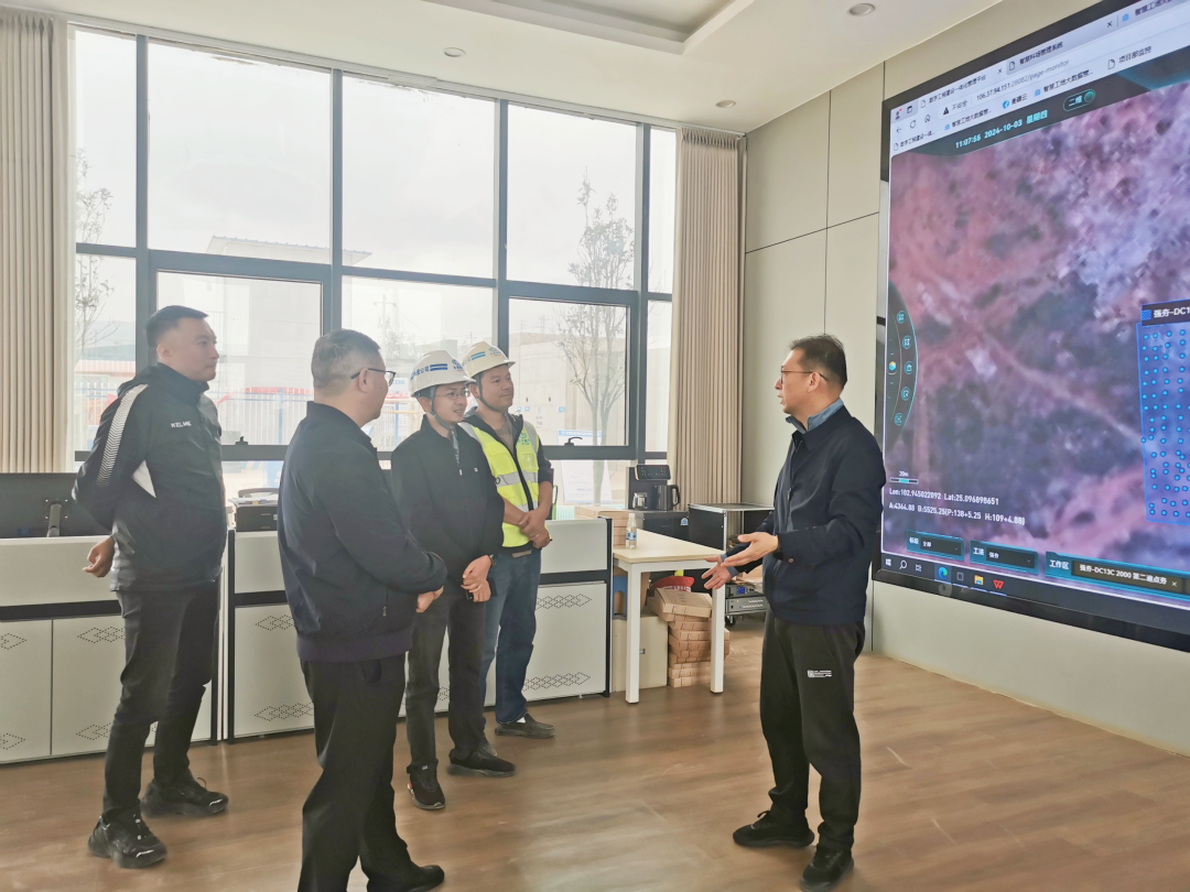 陳宙翔調研昆明長水國際機場東二跑道（南段）項目