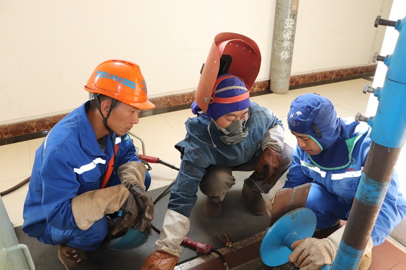 機安公司開展產業工人及勞務工友夜校培訓活動