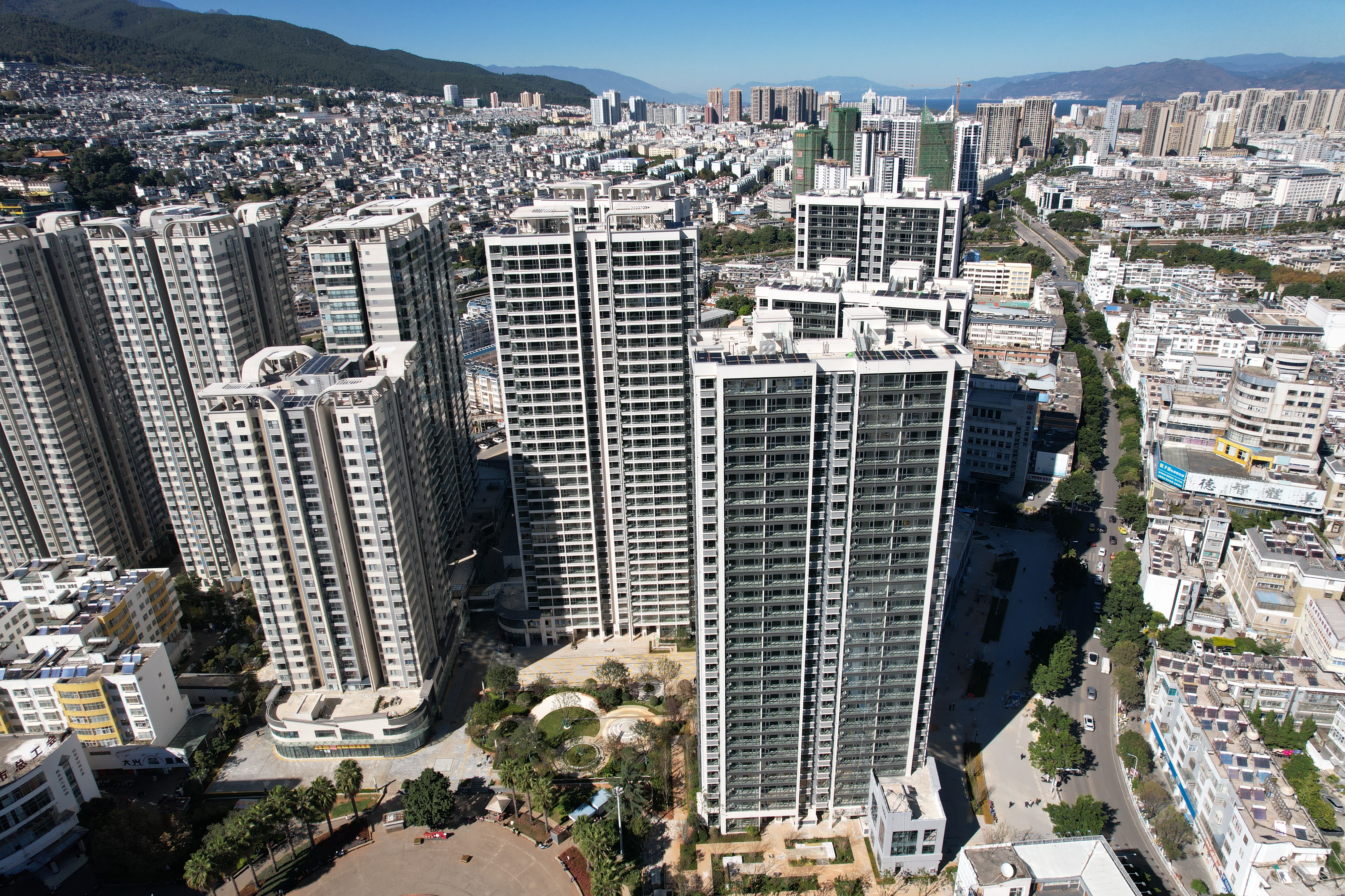 正陽(yáng)華府建設(shè)項(xiàng)目（二期）順利通過(guò)竣工驗(yàn)收