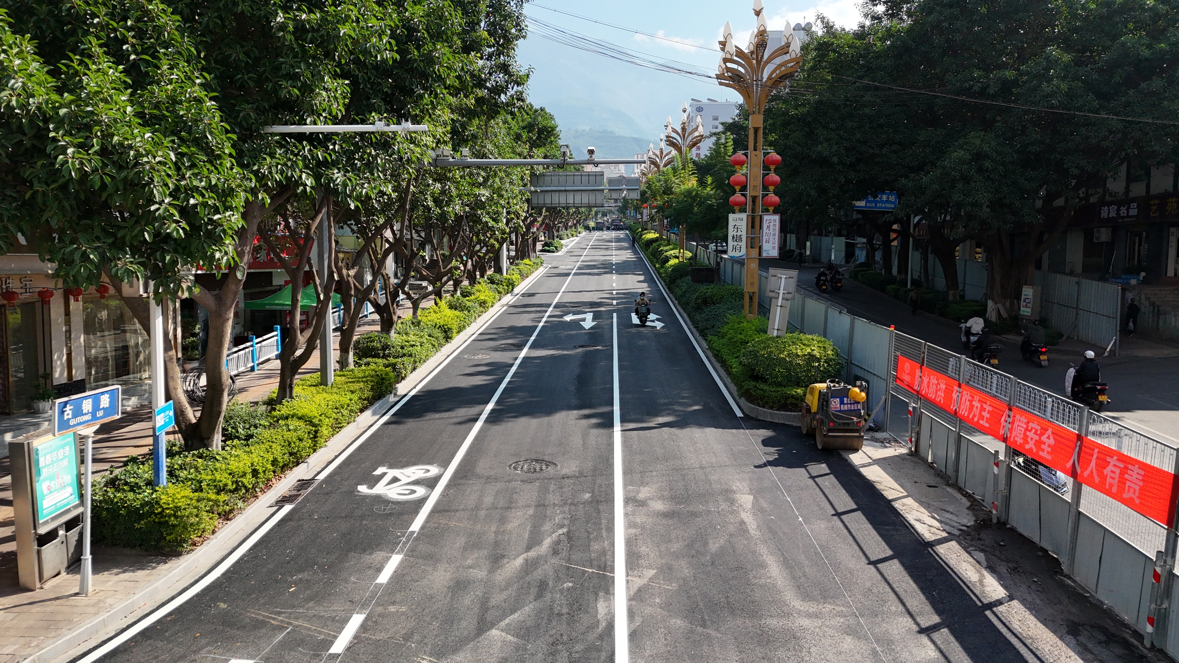 東川區城市綜合管廊項目古銅路左幅順利通車