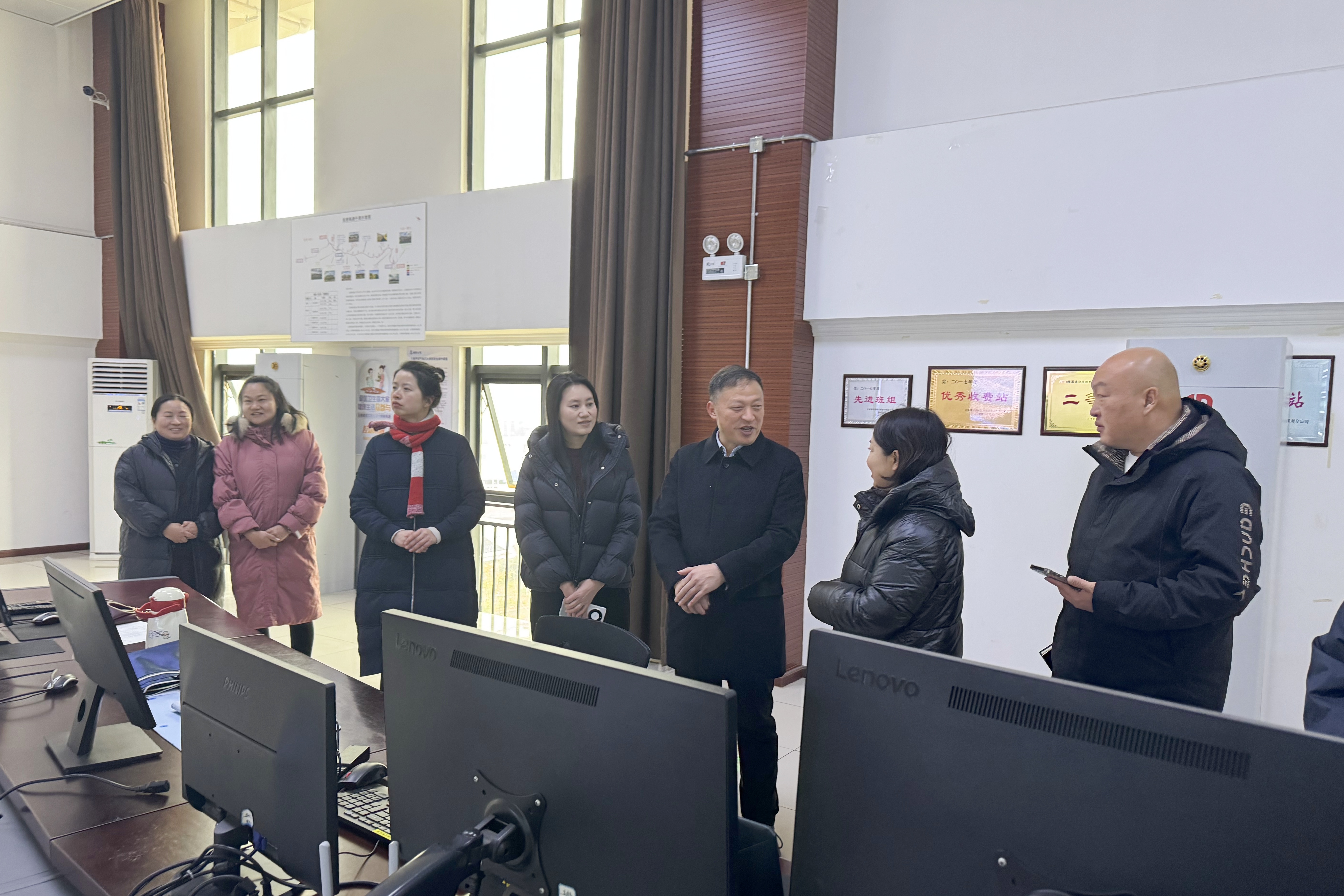 王永強到基投公司運管中心和滇池綠道調研