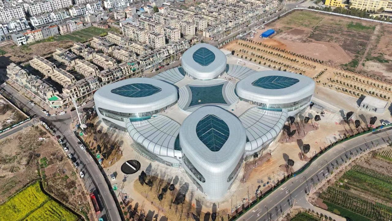 姚安國際花卉農特產品展示交易中心一期通過竣工驗收