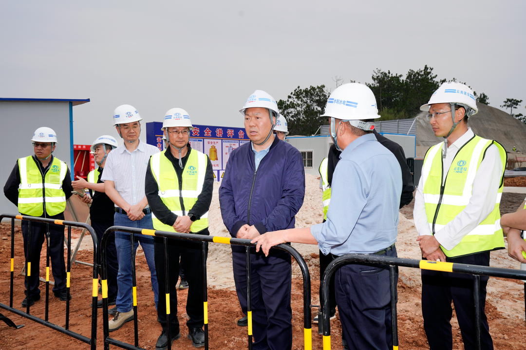 陳祖軍調研集團宜良片區重點項目