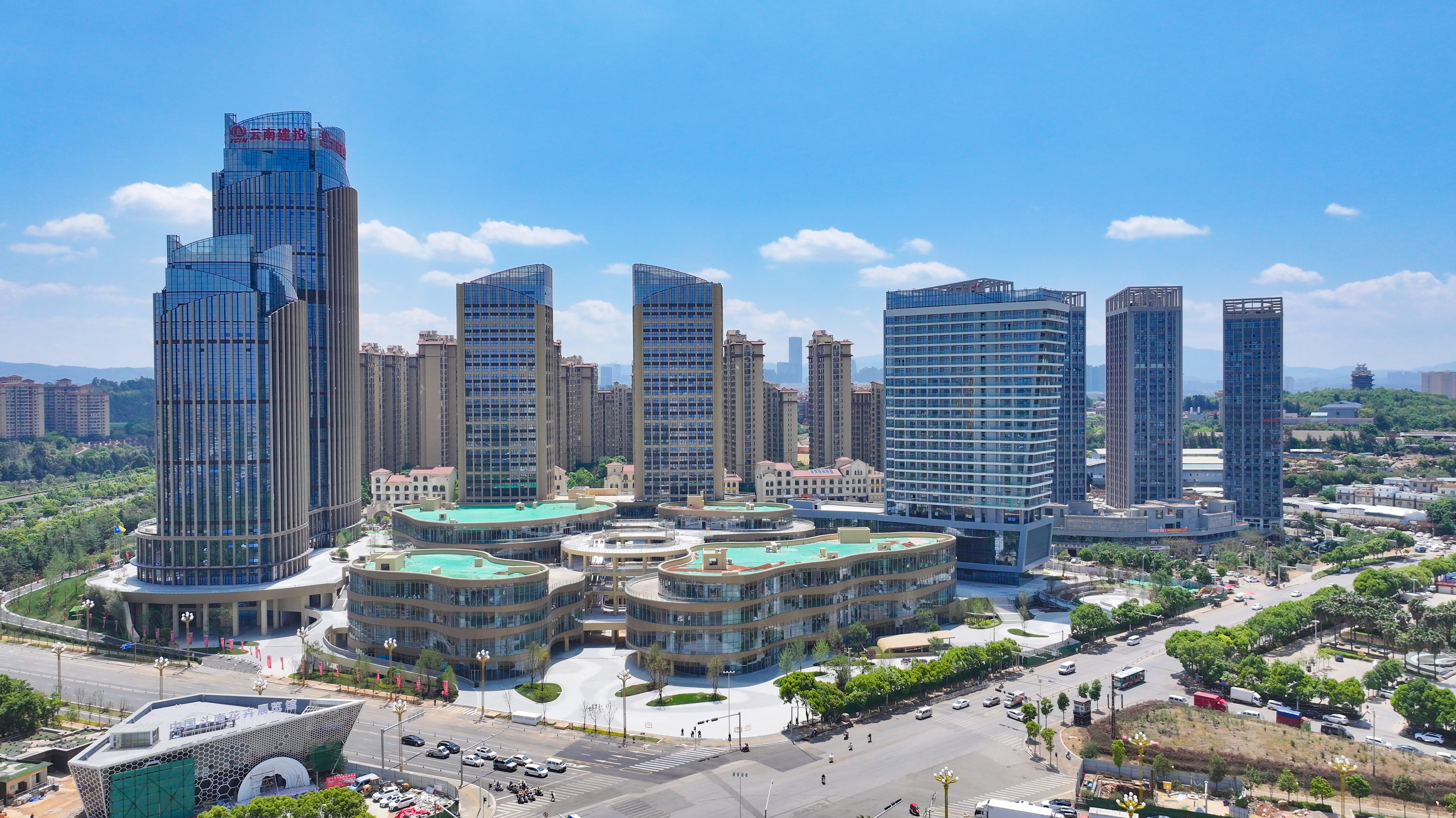 新華網、云南網報道集團全力打造“好房子 建投造”靚麗名片