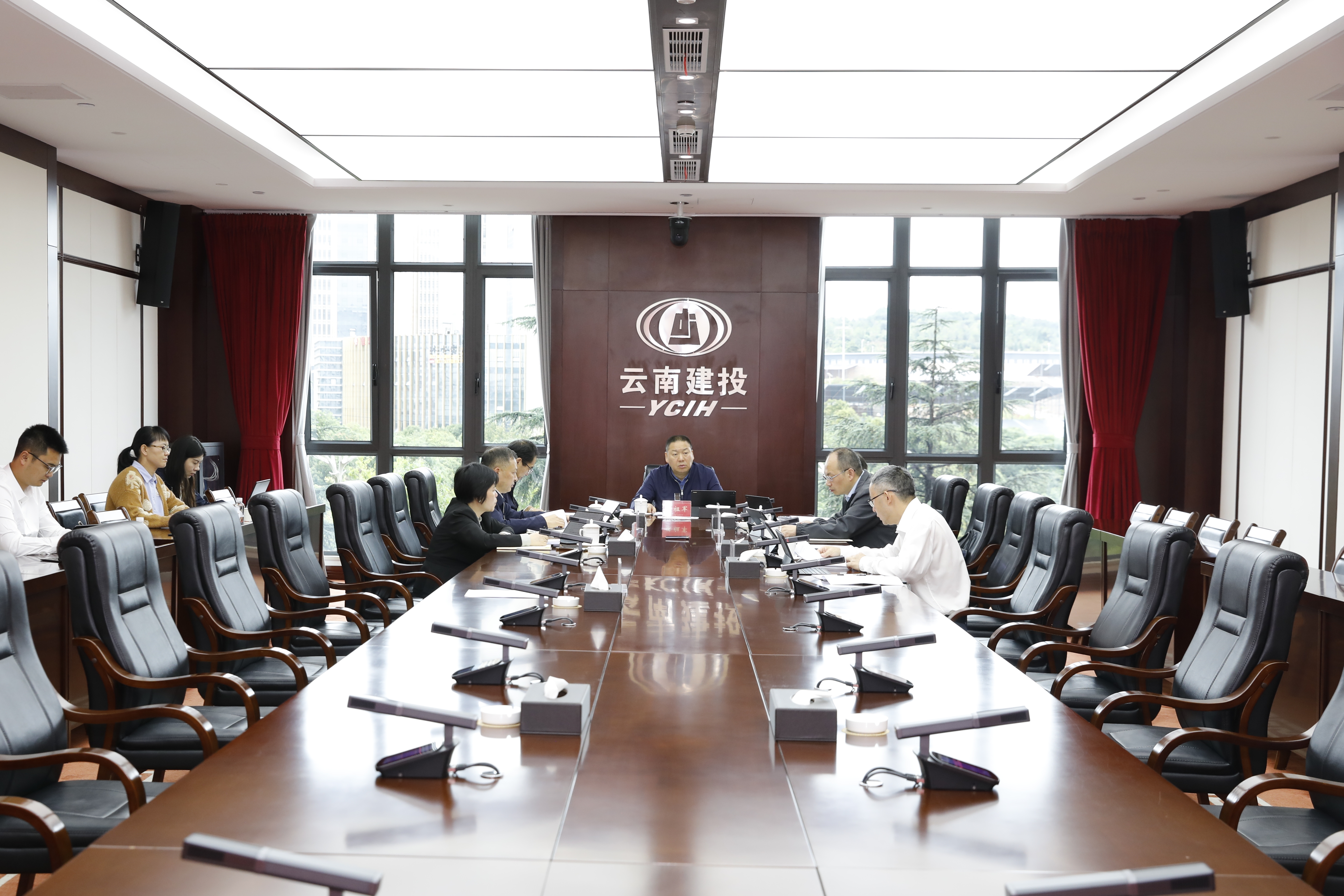 集團召開第二屆董事會2025年第六次會議