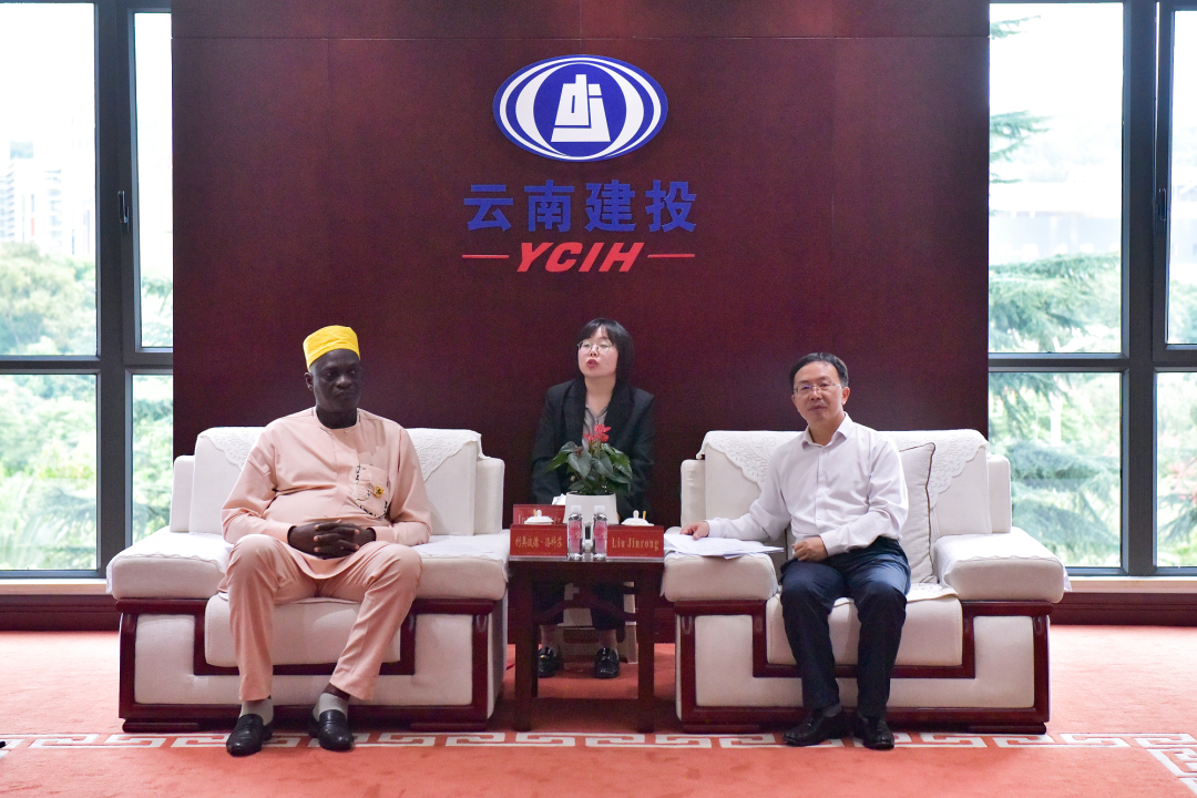 貝寧共和國議員代表團到訪集團