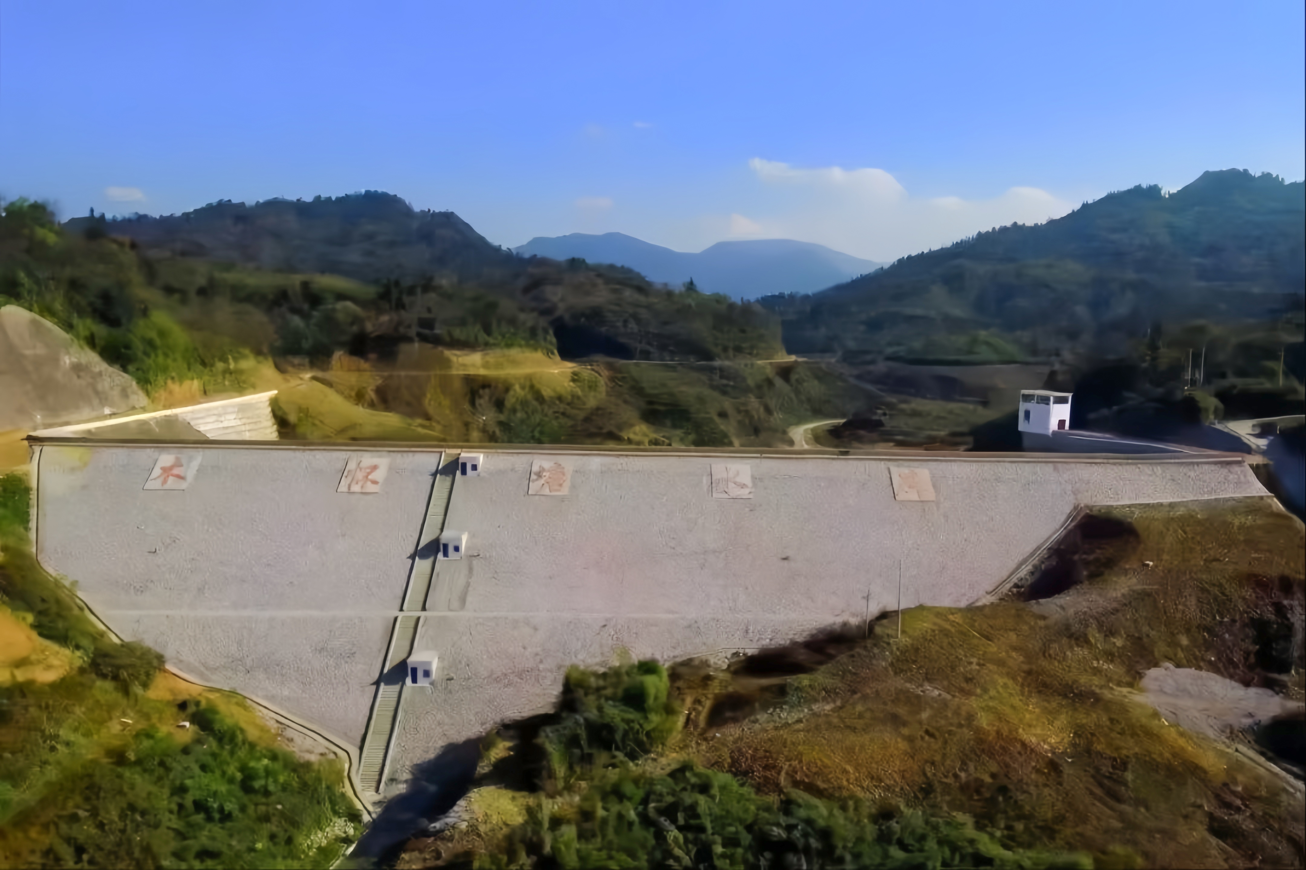 鹽津縣木懷塘水庫(kù)工程通過(guò)竣工驗(yàn)收