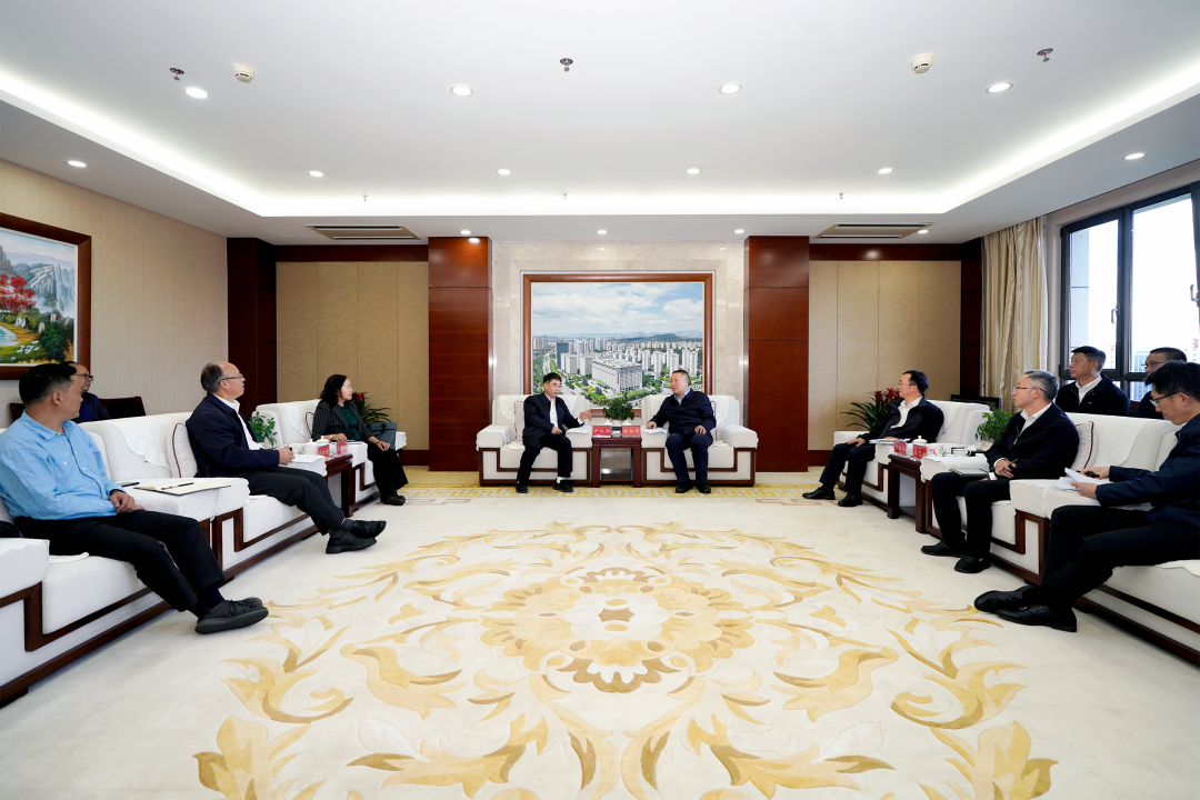 集團與昆明醫科大學交流座談