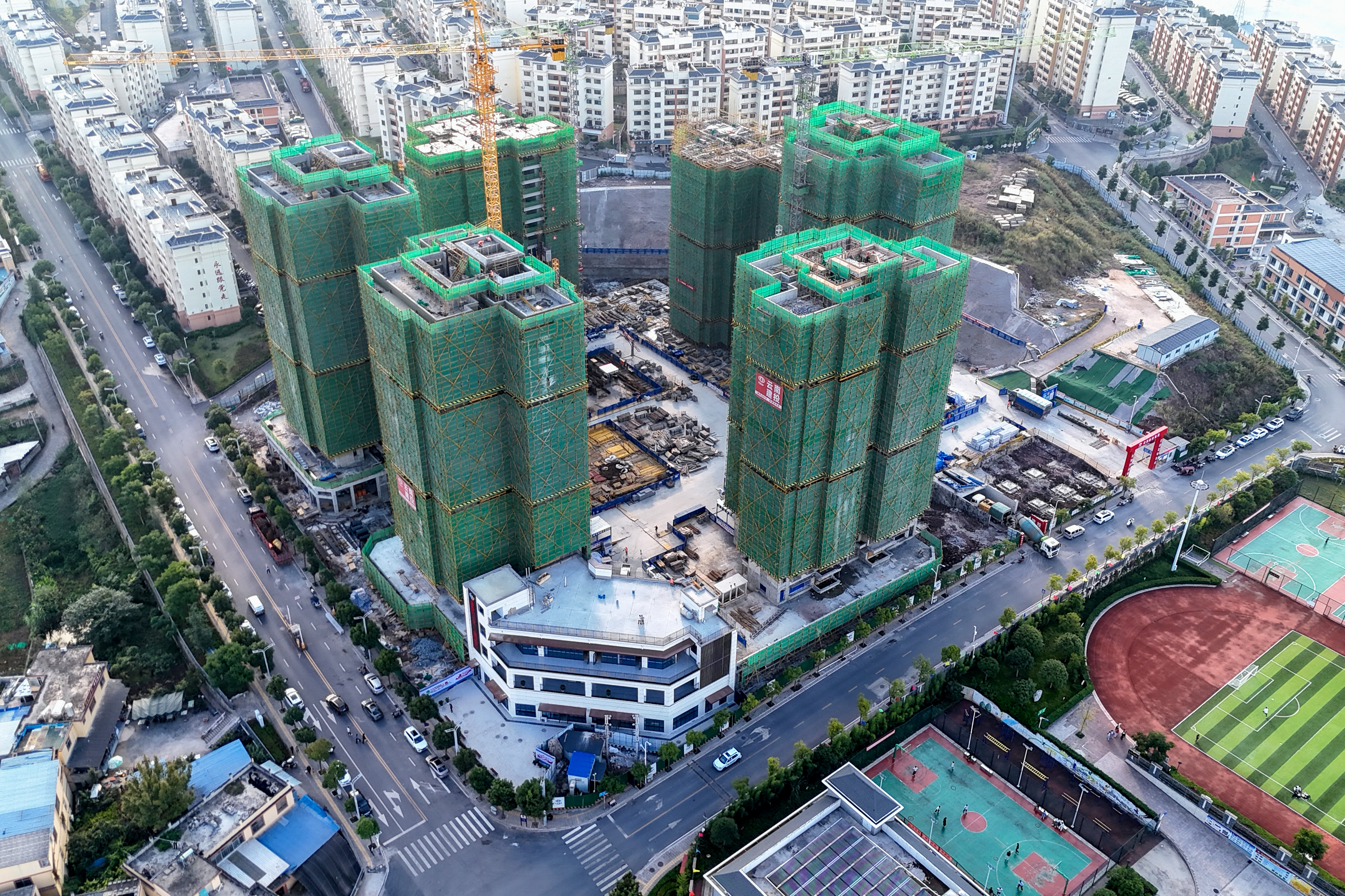 永善縣地質(zhì)災(zāi)害避險(xiǎn)搬遷紅光安置點(diǎn)項(xiàng)目5個(gè)棟號主體分部工程順利通過驗(yàn)收